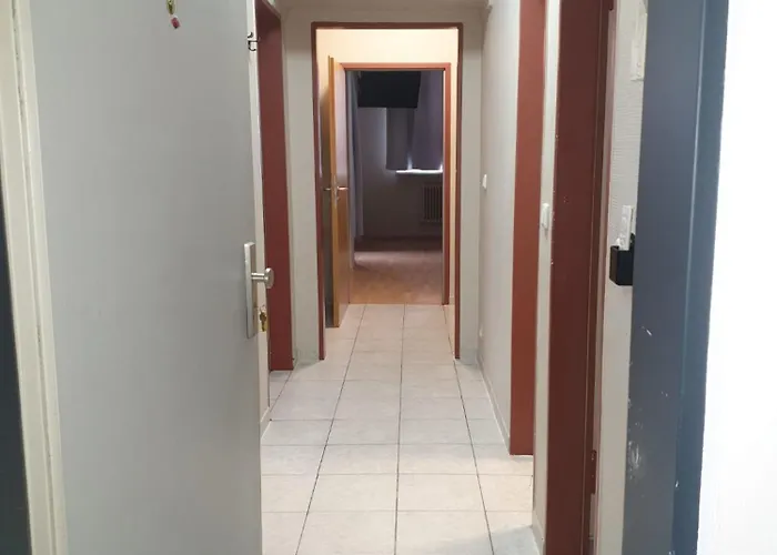 Am Kaiserlei 6 Etage 2 Schlafzimmer Haus 123 Daire Offenbach am Main